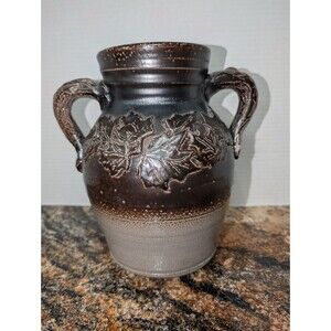 2005 Rowe Pottery Historical Collectable Albany Slip Handled Maple Leaf Crock